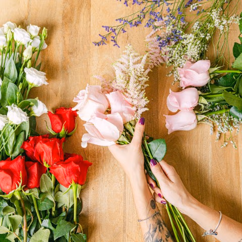 Florist Choice: A Premium Bouquet designed by our florists. Florist Choice: A Premium Bouquet designed by our florists.