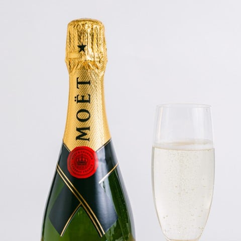 Cheery Moët Mood: Champagne and Sweet and Savoury Snacks highlight