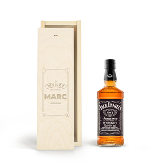 Whisky in engraved case - Jack Daniels Whisky in engraved case - Jack Daniels