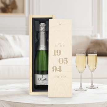 Cava in engraved case - Palau Semi Sec (750 ml) Cava in engraved case - Palau Semi Sec (750 ml)